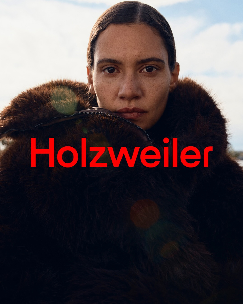 LUNDLUND : Holzweiler