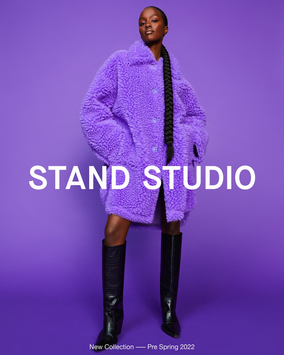 LUNDLUND : Stand Studio