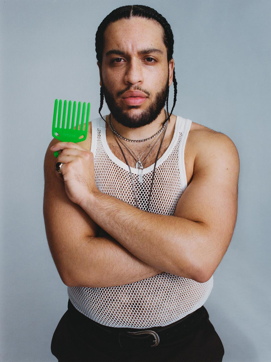 LUNDLUND : Simon Skinner