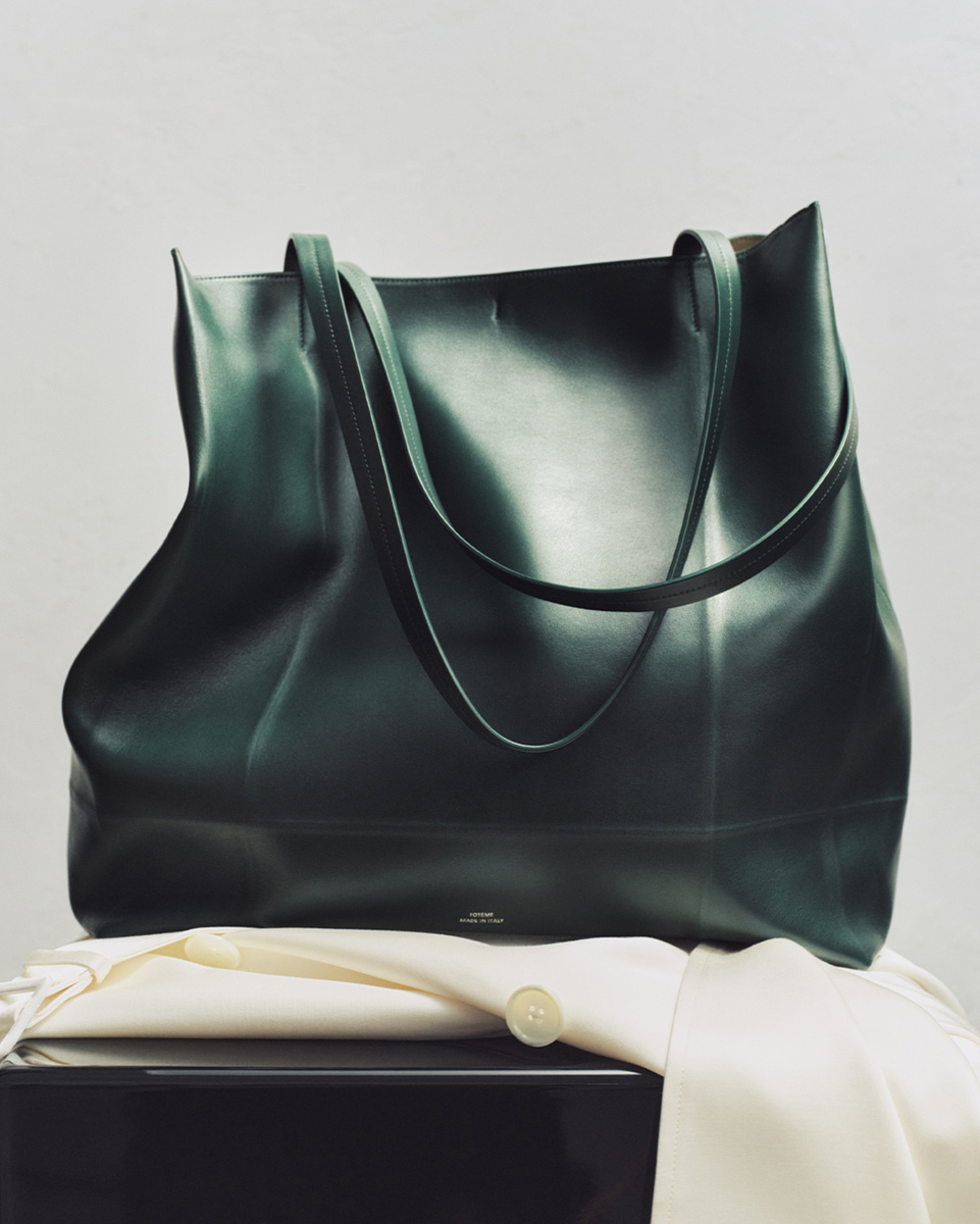 LUNDLUND : Toteme